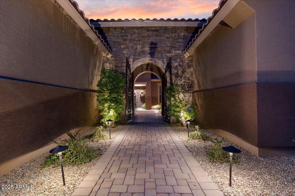 Photo of 2237 W Twain Drive, Anthem, AZ 85086 (MLS # 6922314)
