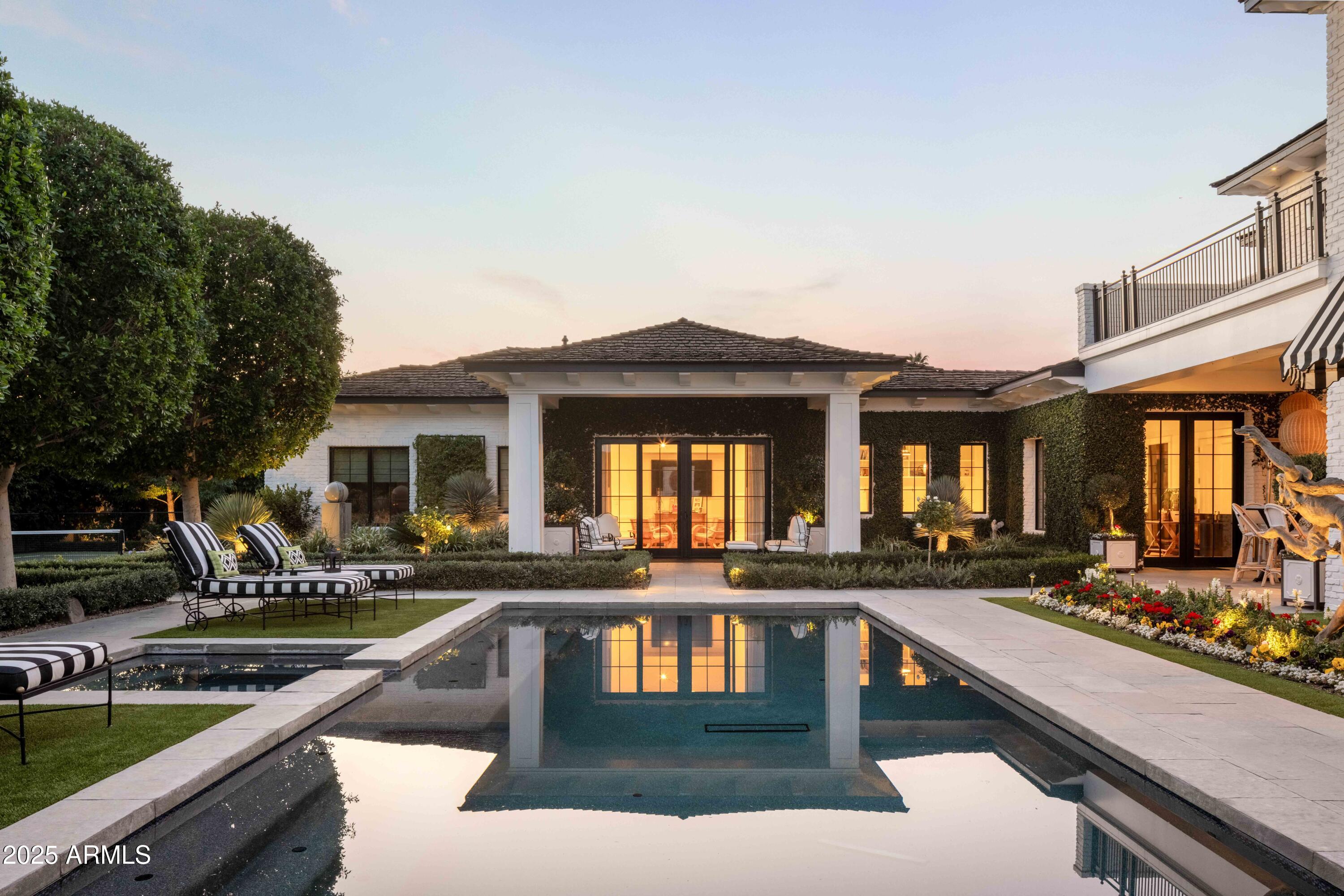 5915 E CALLE DEL SUD --