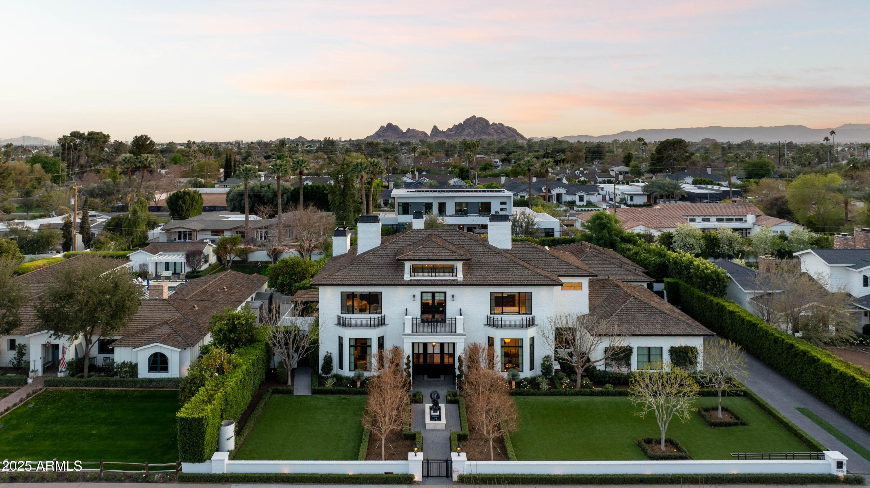 5915 E CALLE DEL SUD --