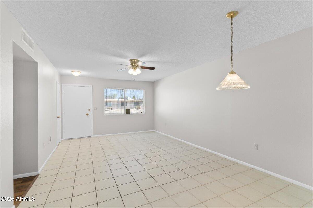 11007 W THUNDERBIRD Boulevard