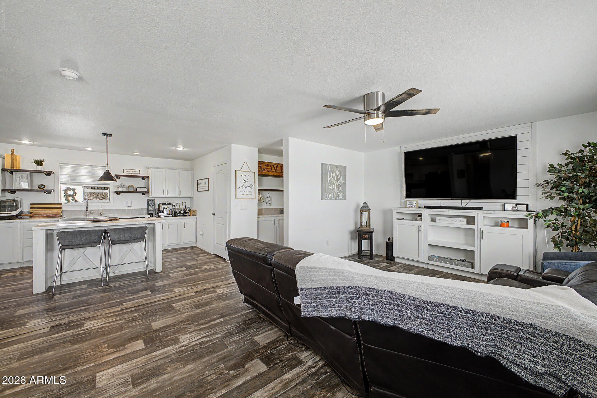 2012 S 380TH Drive