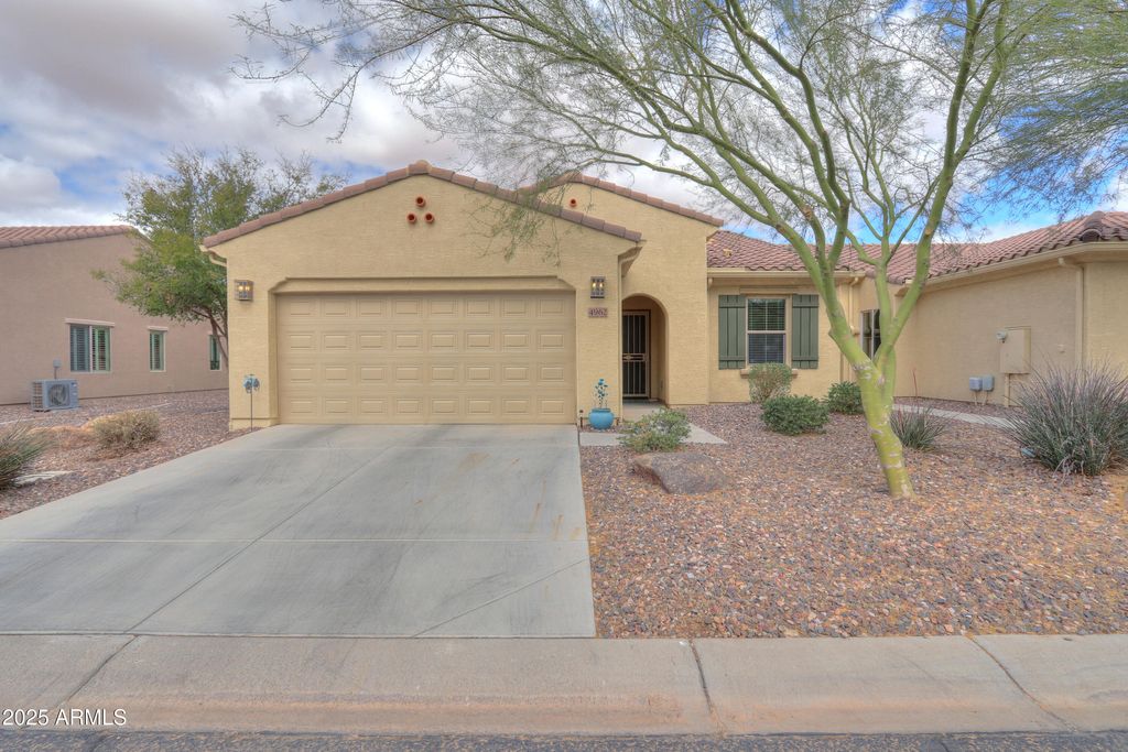 Photo of 4962 W Gulch Drive, Eloy, AZ 85131 (MLS # 6836078)