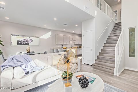 2030 E MICHIGAN Avenue 9 Phoenix AZ 85022