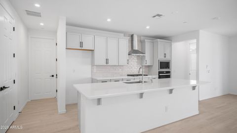 13362 W EAGLE FEATHER Road Peoria AZ 85383