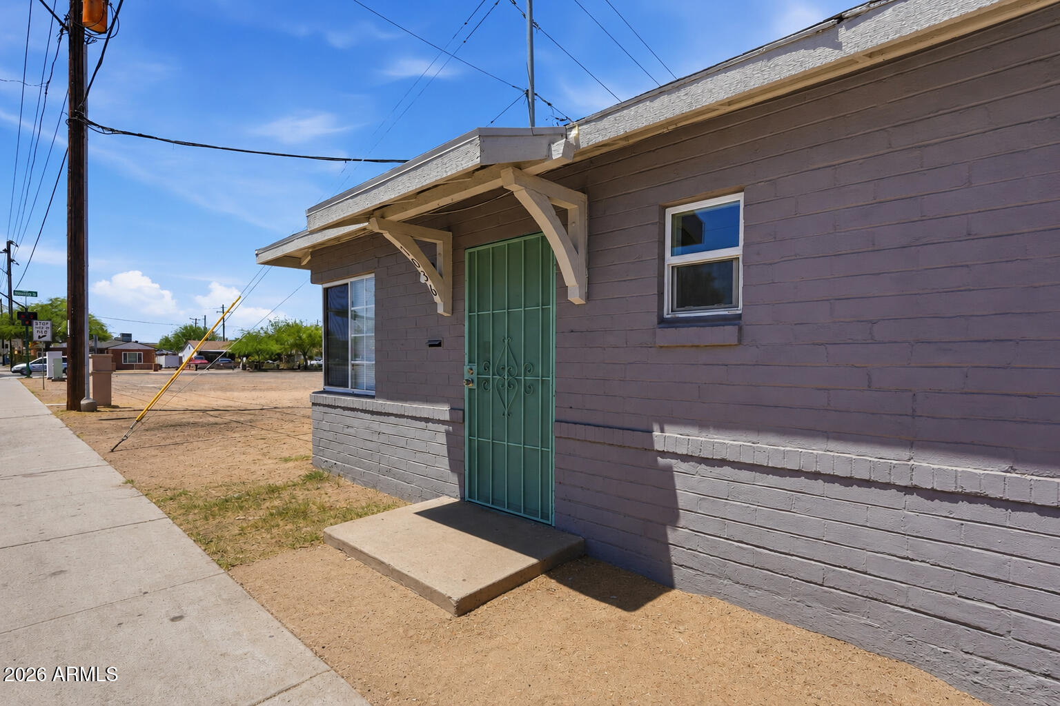 1036 N 16TH Street
