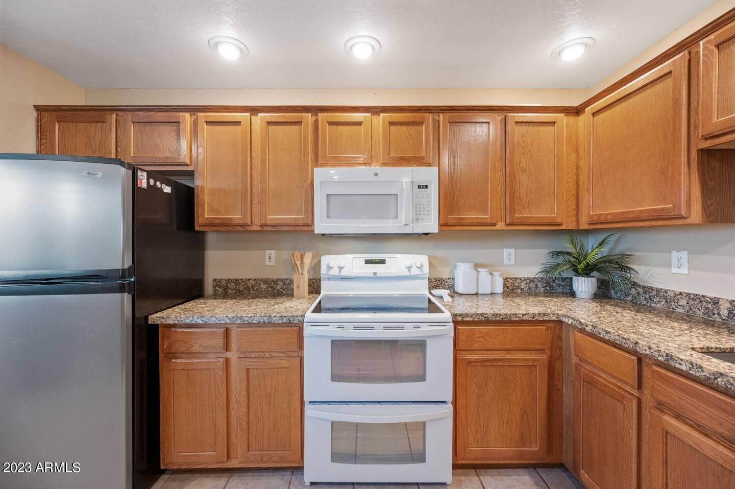 16801 N 94TH Street 1061