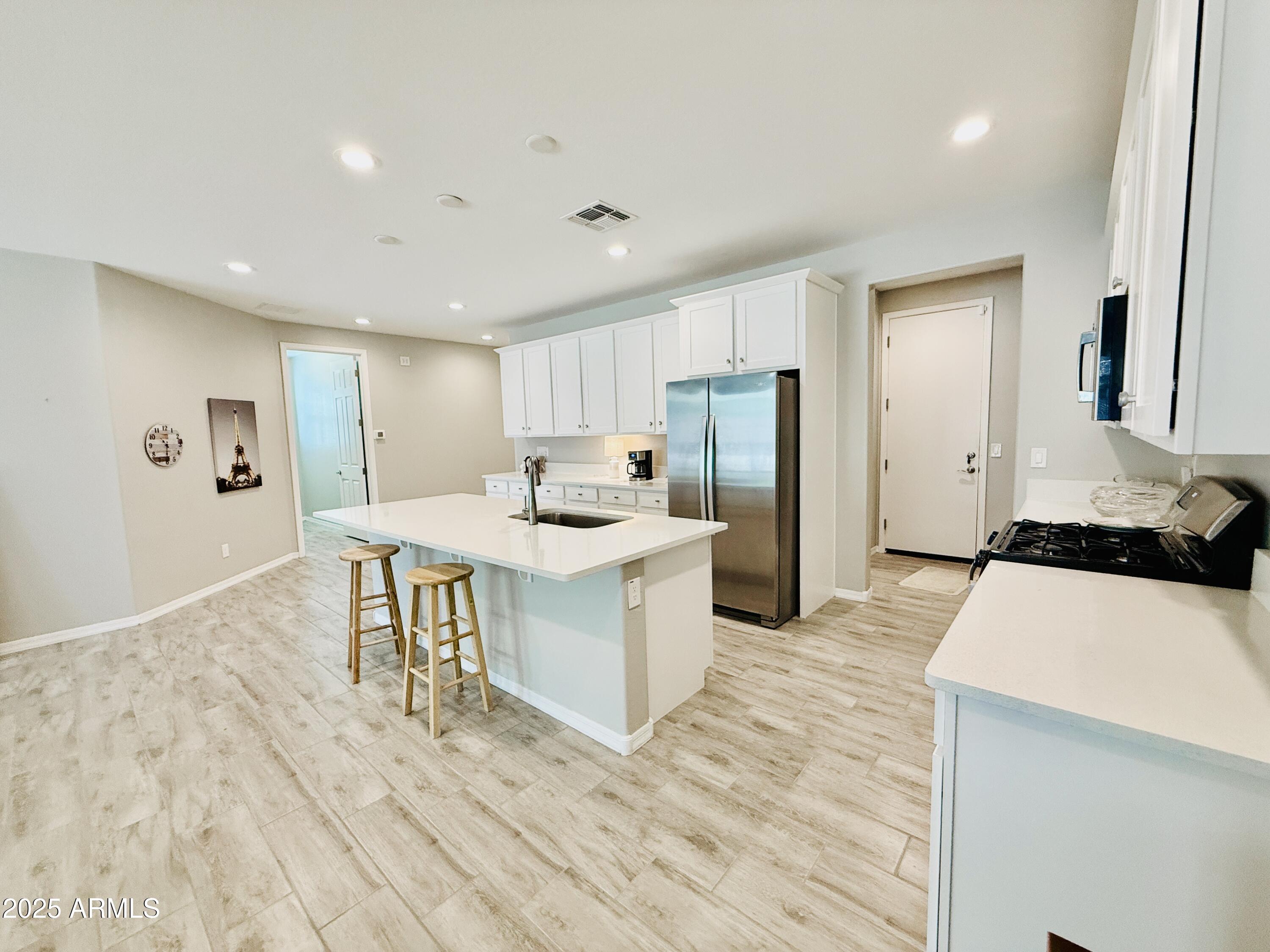 40644 W LITTLE Drive