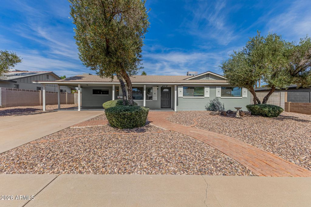 Photo of 220 E Mckinley Street, Tempe, AZ 85288 (MLS # 6991094)
