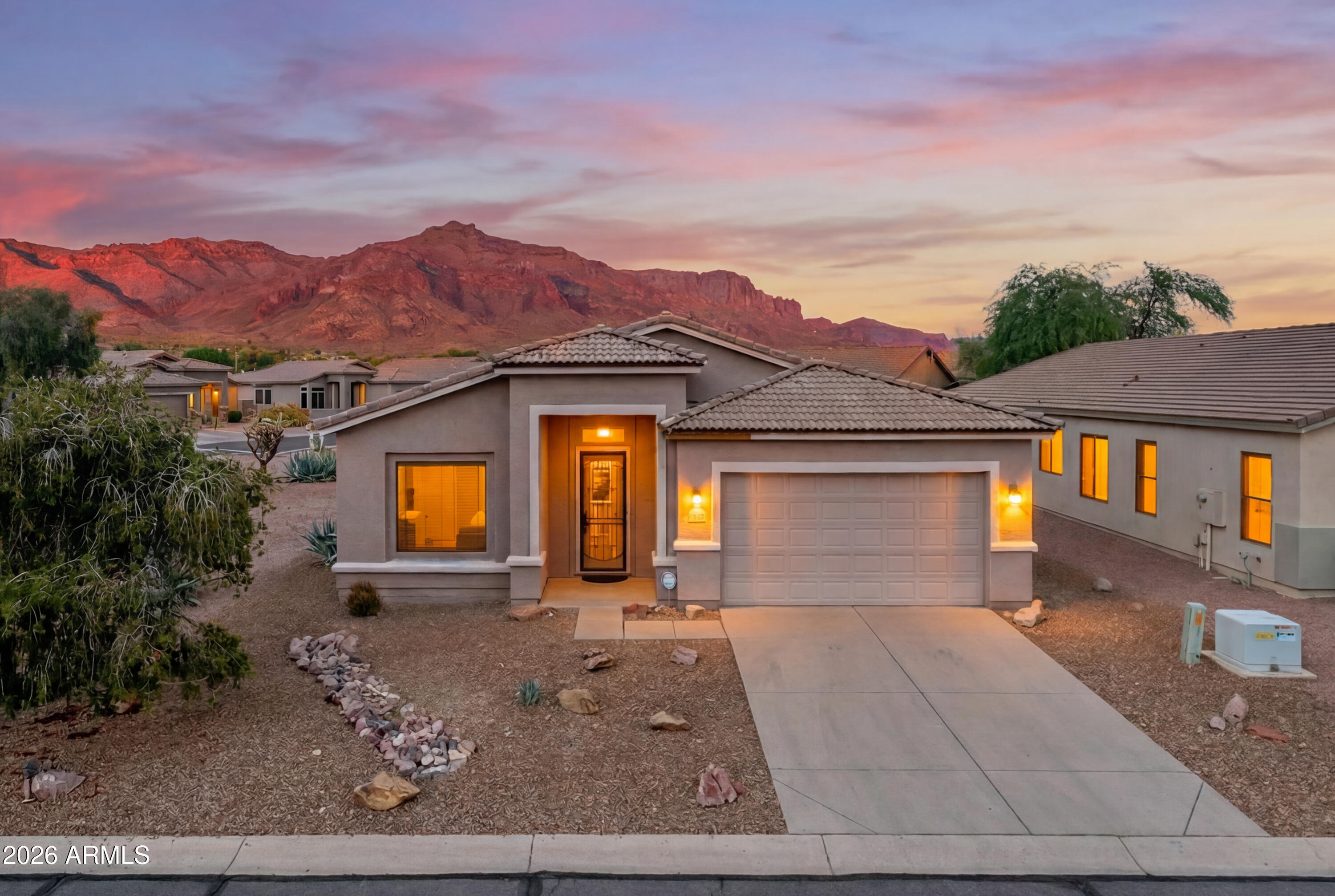 GOLD CANYON EAST - Residential