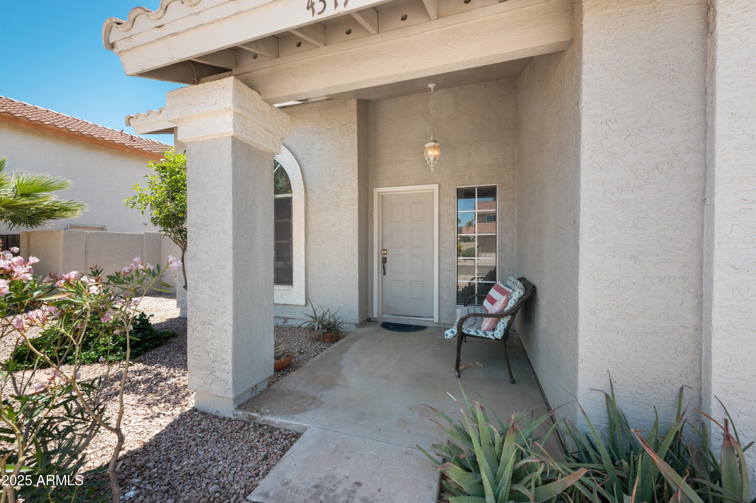 4319 E TANGLEWOOD Drive