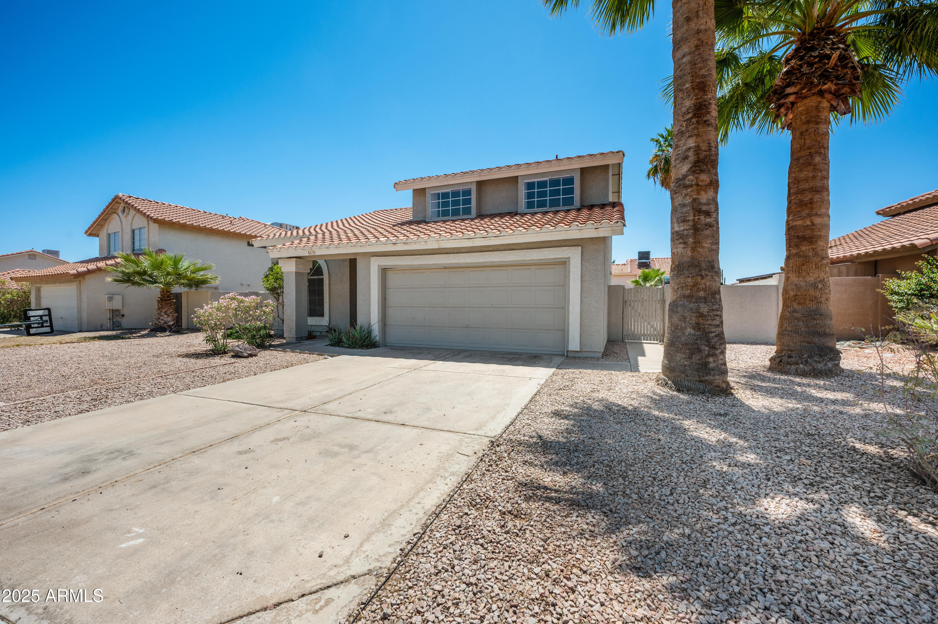 4319 E TANGLEWOOD Drive