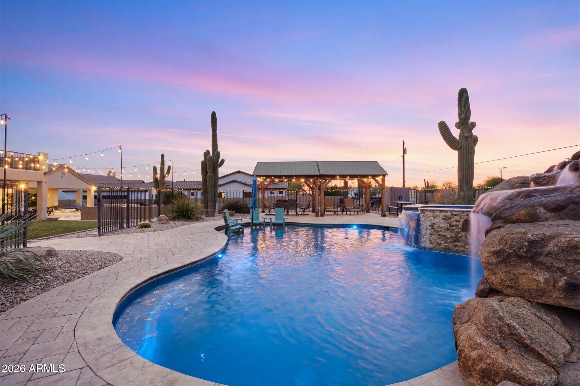 8236 E HERMOSA VISTA Drive