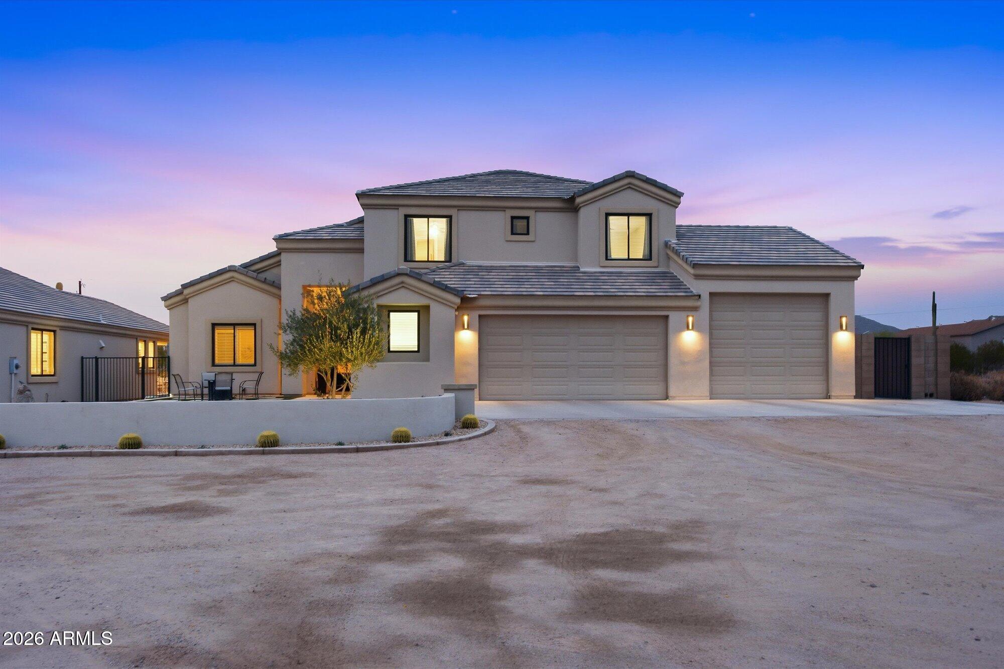 8236 E HERMOSA VISTA Drive