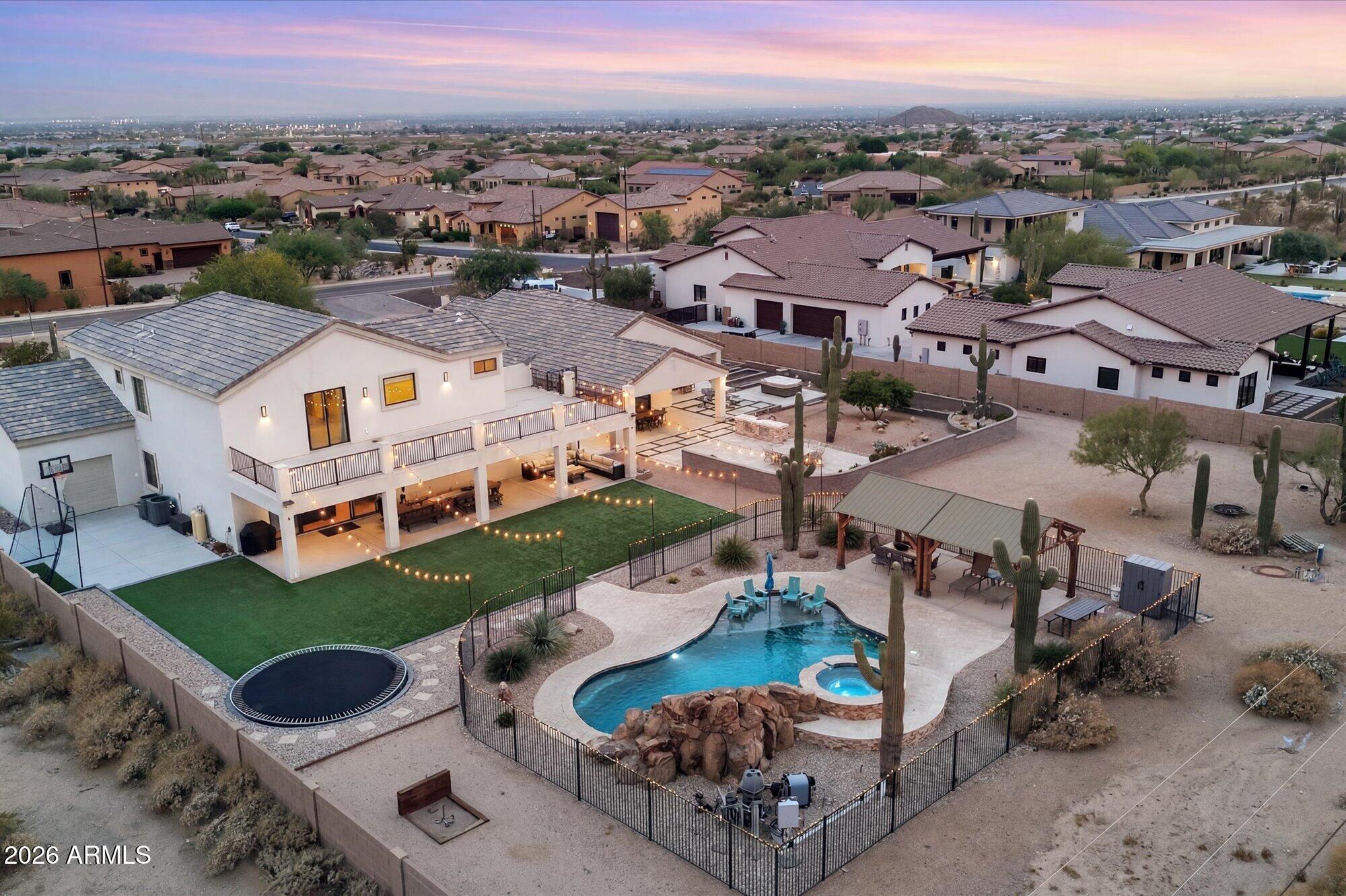 8236 E HERMOSA VISTA Drive
