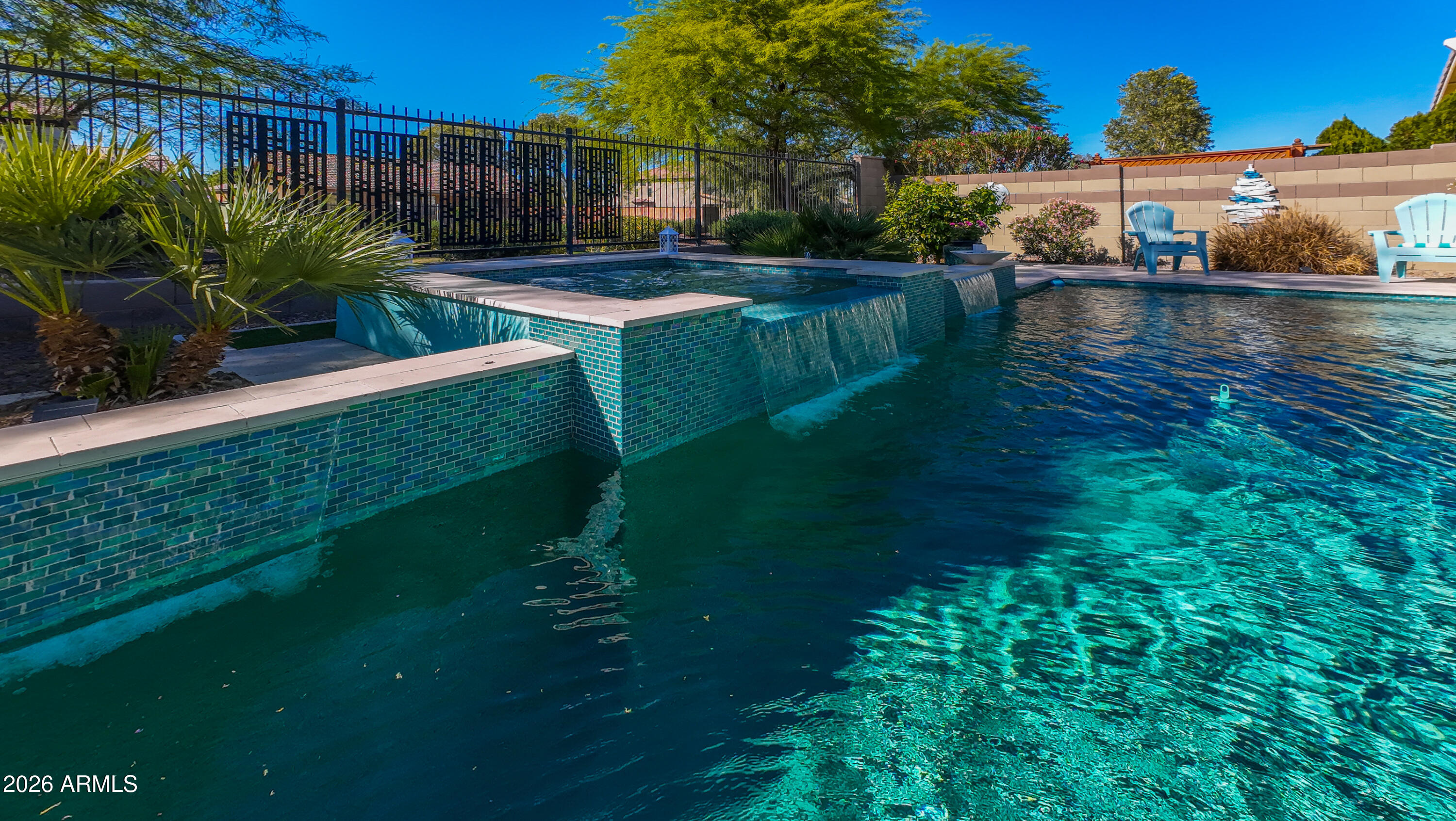 18106 N STONEGATE Road