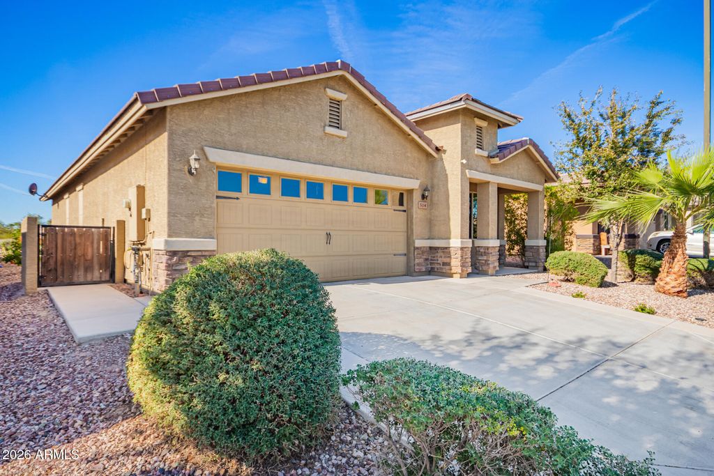Photo of 514 S 224th Drive, Buckeye, AZ 85326 (MLS # 6969443)