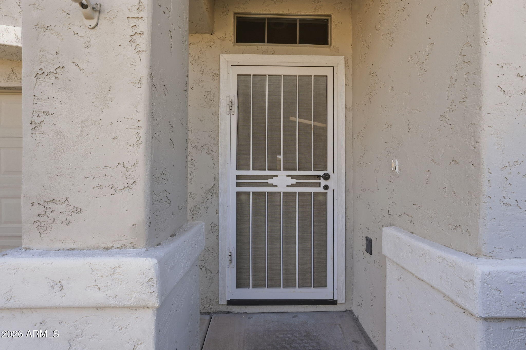 17320 N THORNBERRY Drive