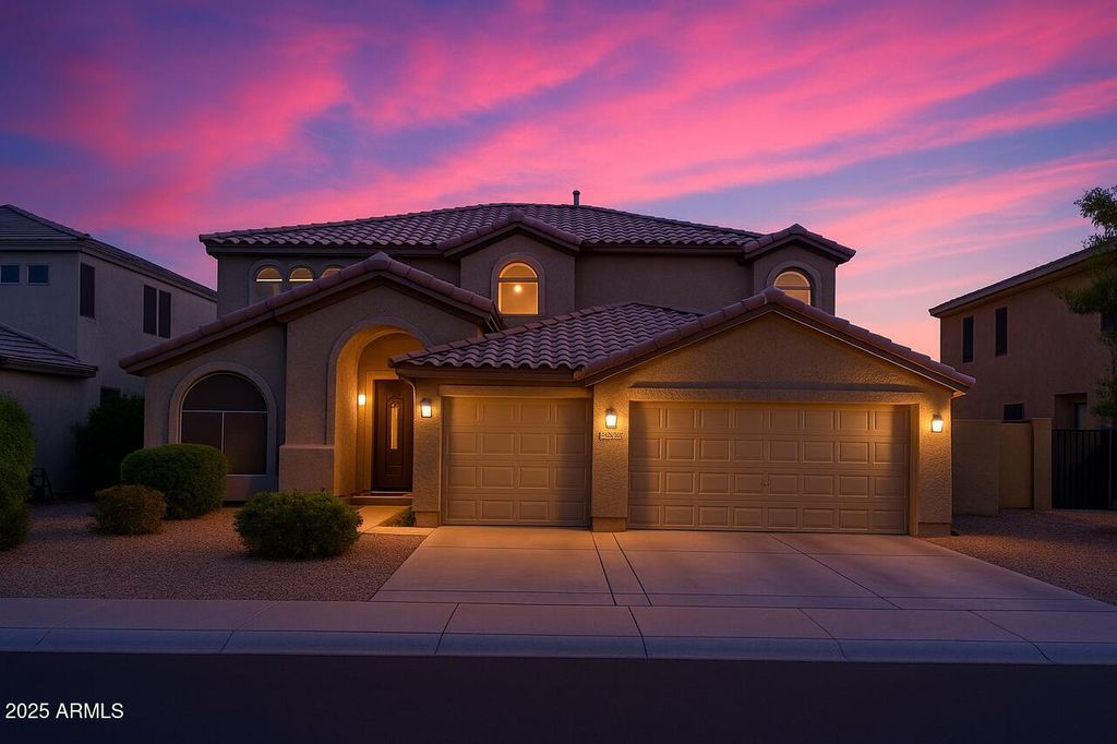 Photo of 13524 W Alvarado Drive, Goodyear, AZ 85395 (MLS # 6919959)