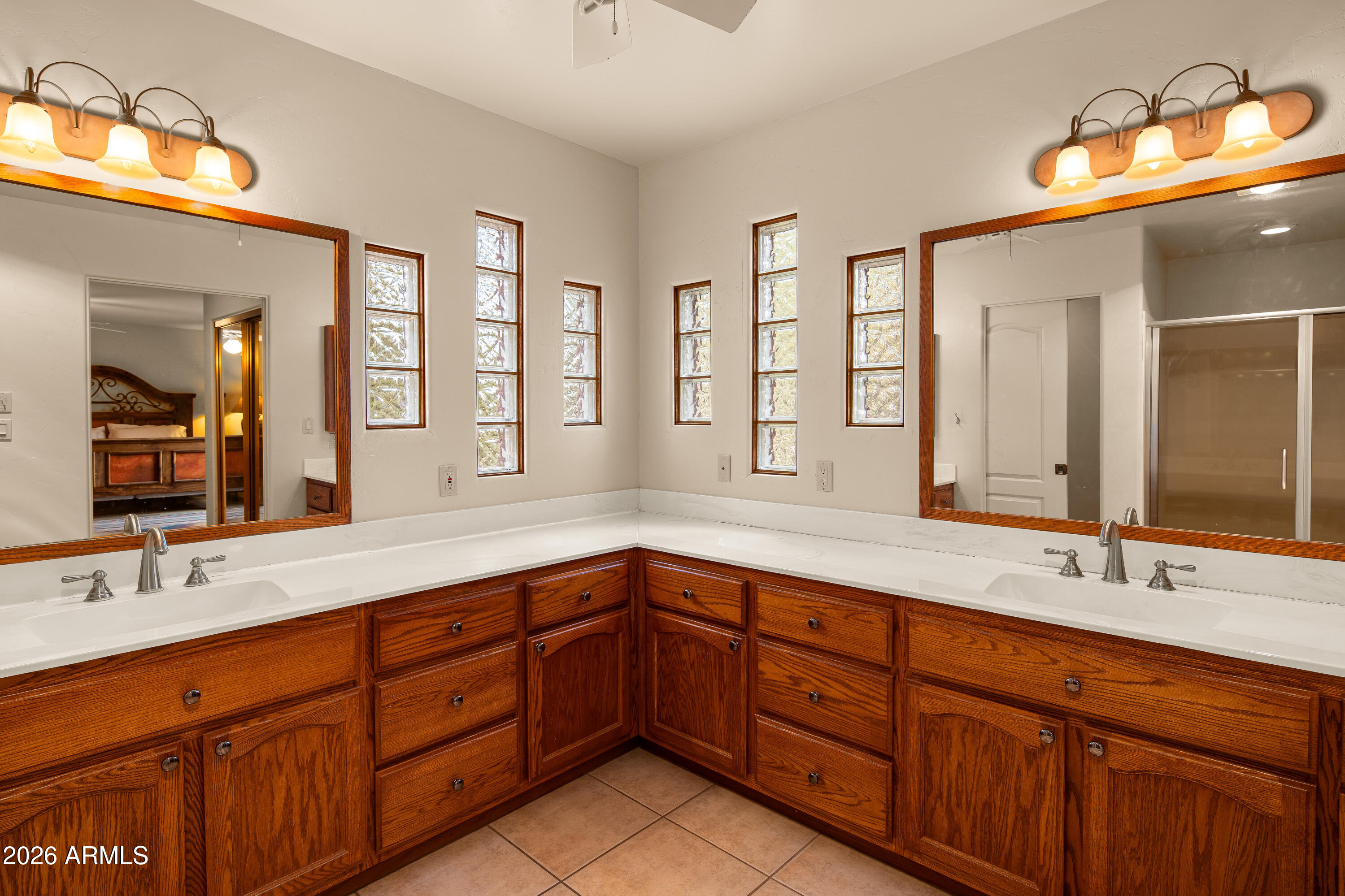 Sedona, Arizona, 86336, United States, 3 Bedrooms Bedrooms, ,3 BathroomsBathrooms,Residential,Active,2028217