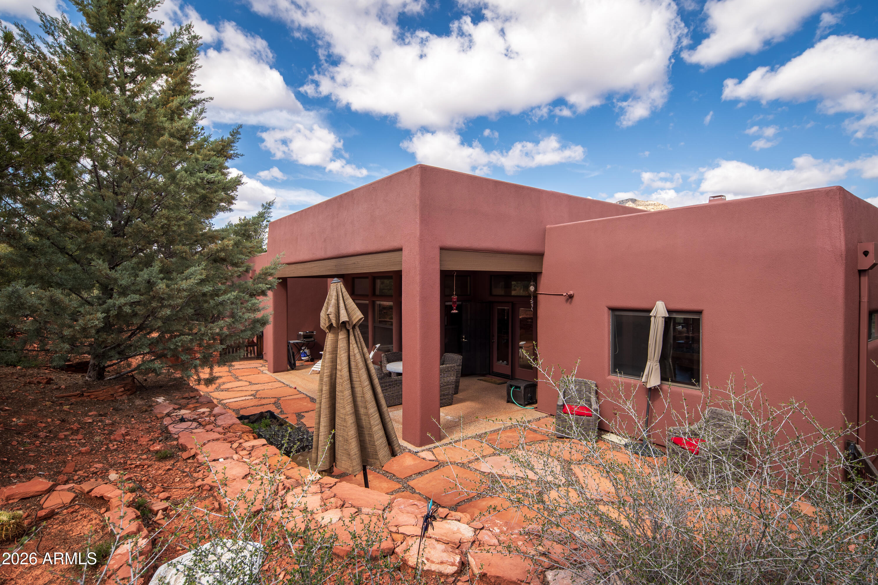 Sedona, Arizona, 86336, United States, 3 Bedrooms Bedrooms, ,3 BathroomsBathrooms,Residential,Active,2028217