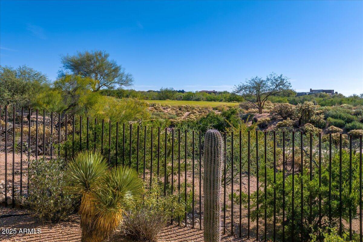 Scottsdale, Arizona 85262, United States, 4 Bedrooms Bedrooms, ,5 BathroomsBathrooms,Residential,Active,228550