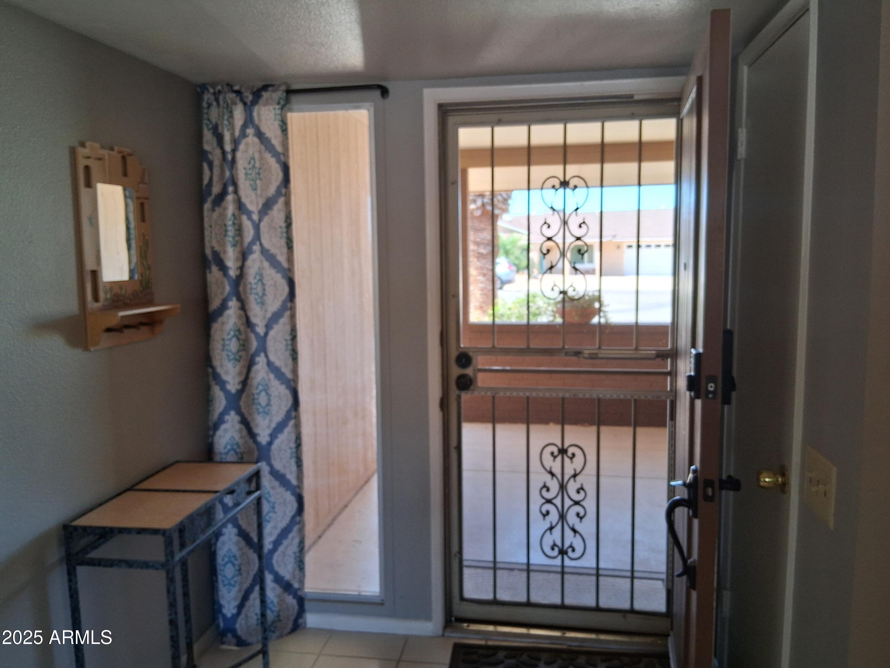 Homes 2 18418 N LAUREL Drive