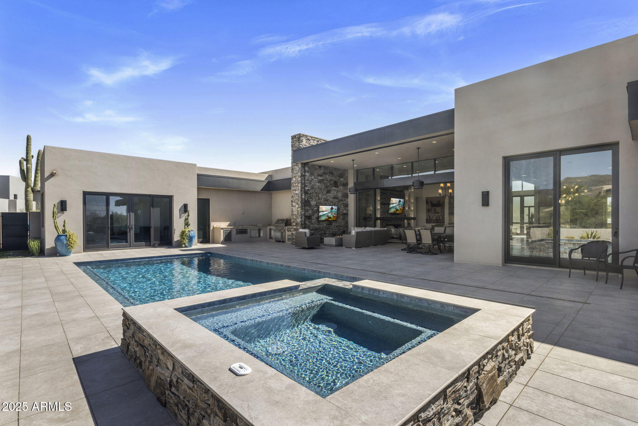 9180 E HAPPY HOLLOW Drive