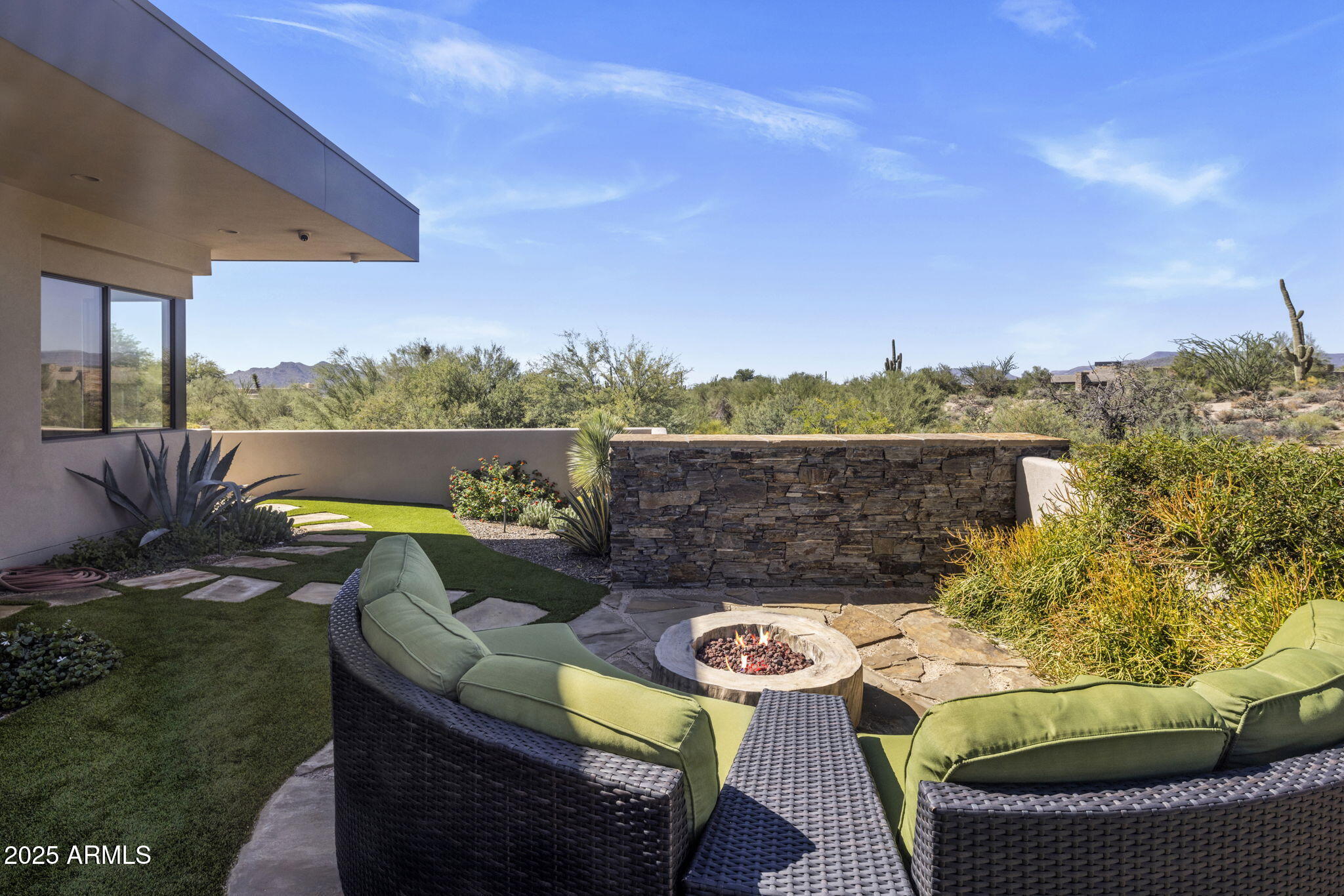 9180 E HAPPY HOLLOW Drive