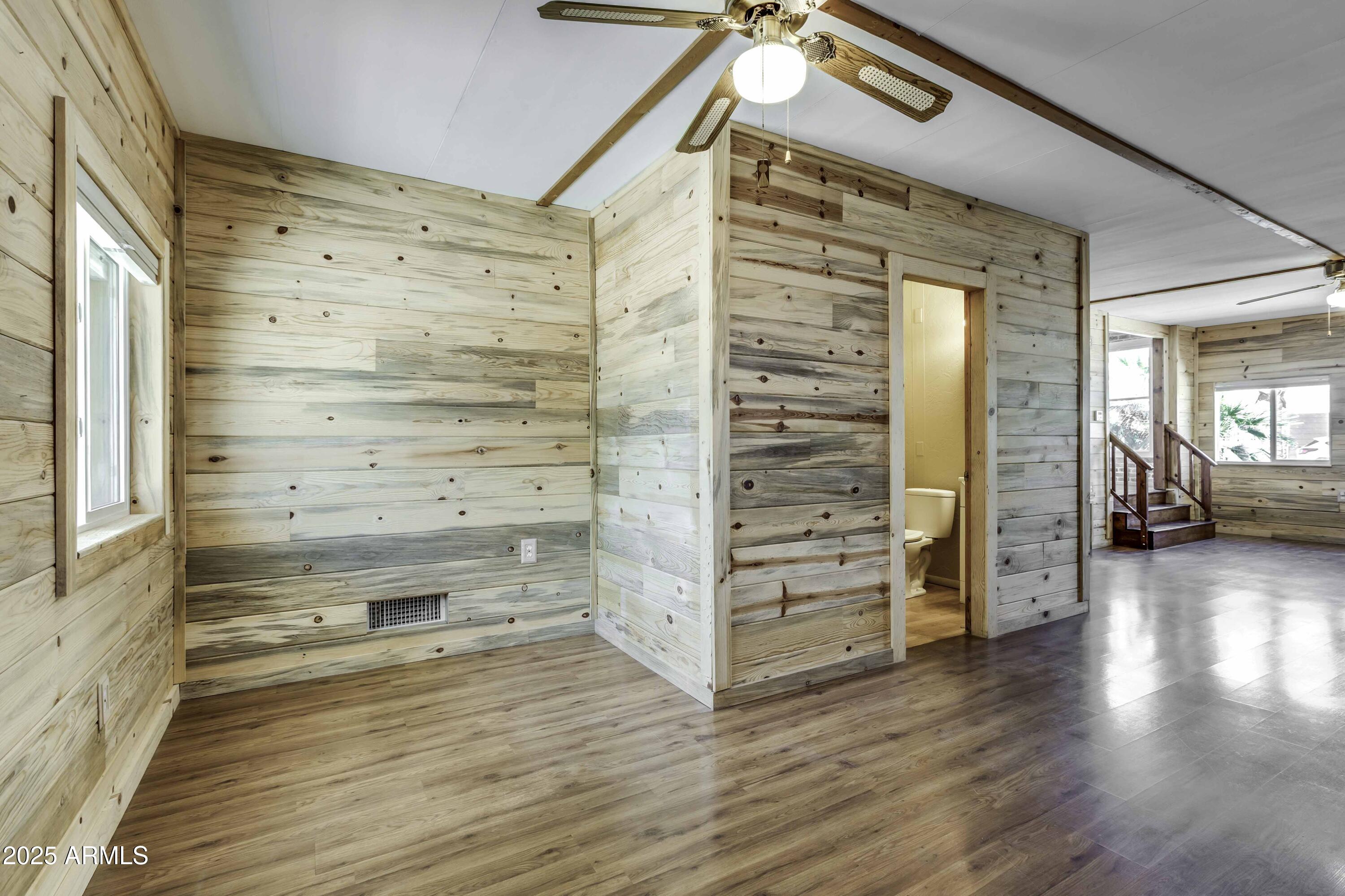 17200 W BELL Road 324