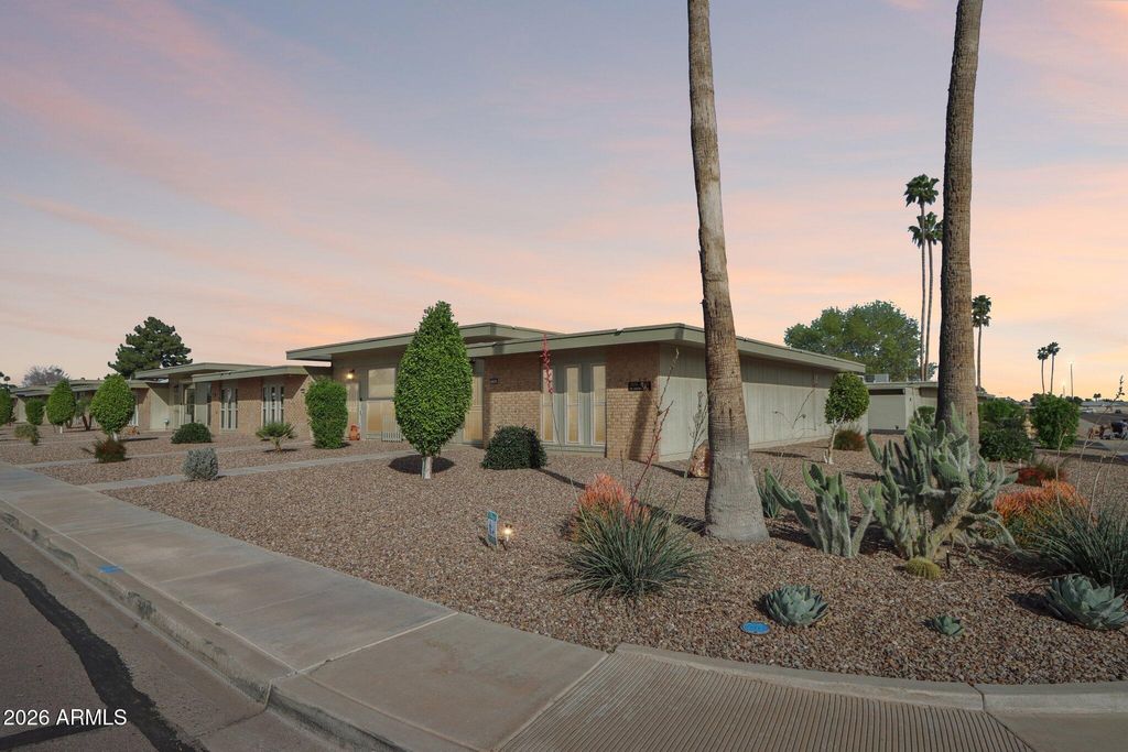 Photo of 13001 N 100th Avenue, Sun City, AZ 85351 (MLS # 6990506)
