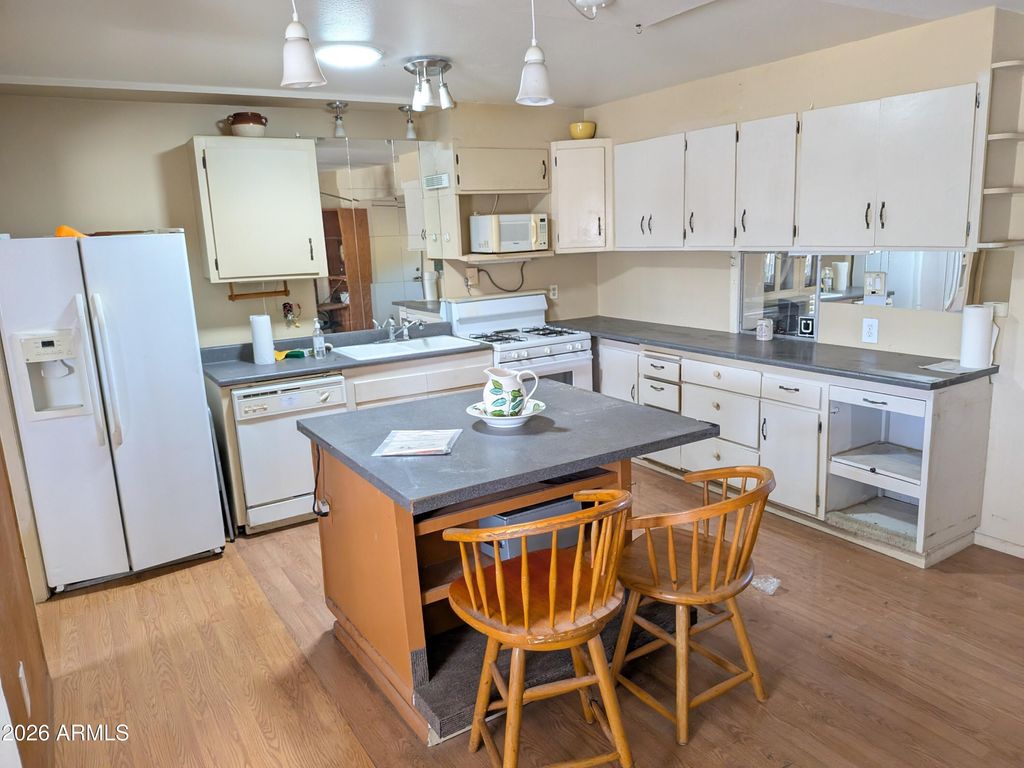 Photo of 11819 N Hacienda Drive, Sun City, AZ 85351 (MLS # 6991438)