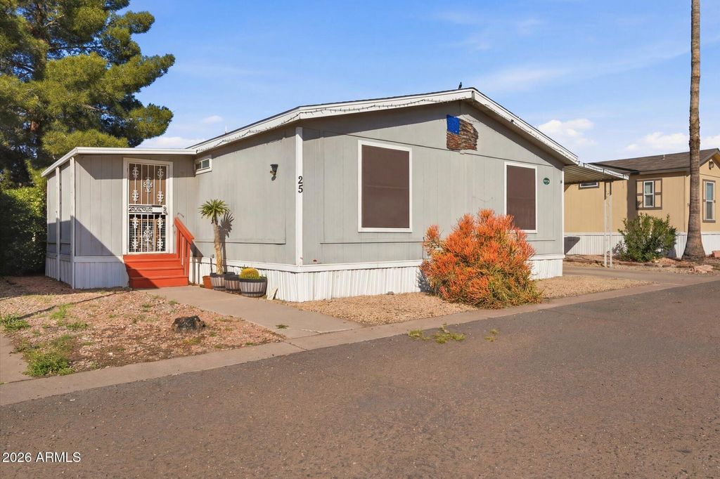 Photo of 12721 W Greenway Road #25, El Mirage, AZ 85335 (MLS # 6992567)