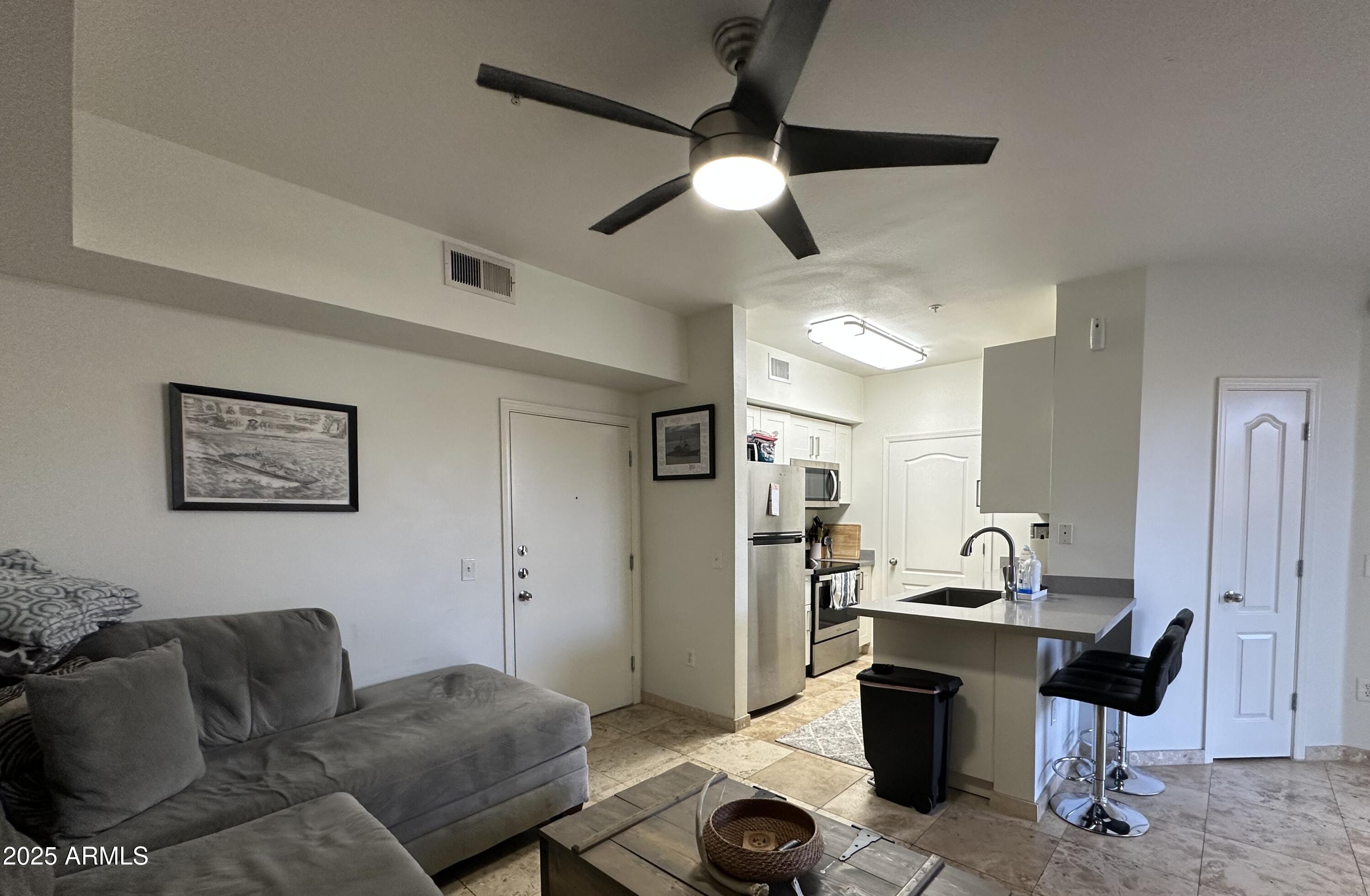 1701 E COLTER Street 138