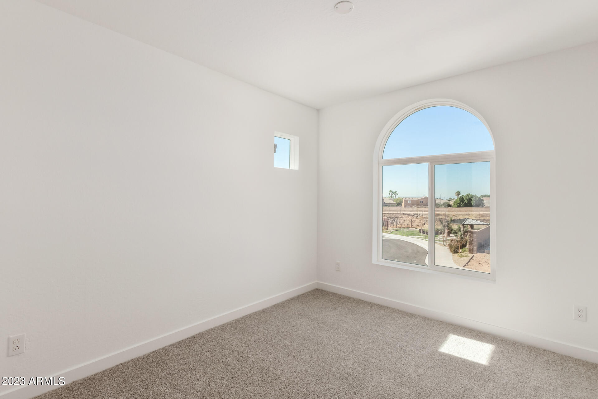 Photo 14 of 18 of 651 S Del Rancho Circle house