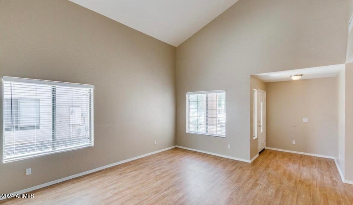 3886 W Dancer Lane