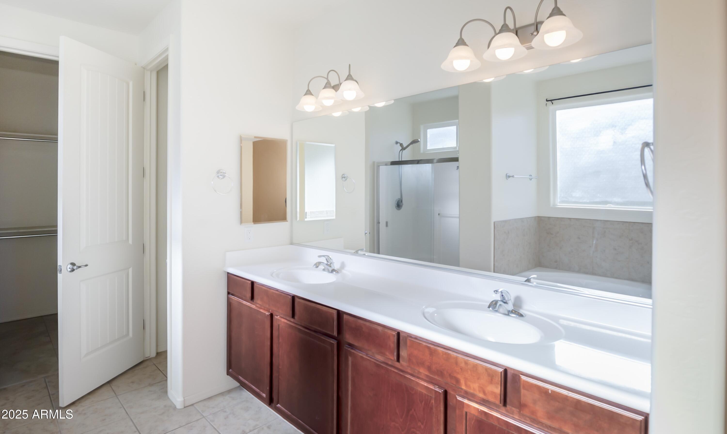 QUAILWOOD MEADOWS UNIT 4 - Residential