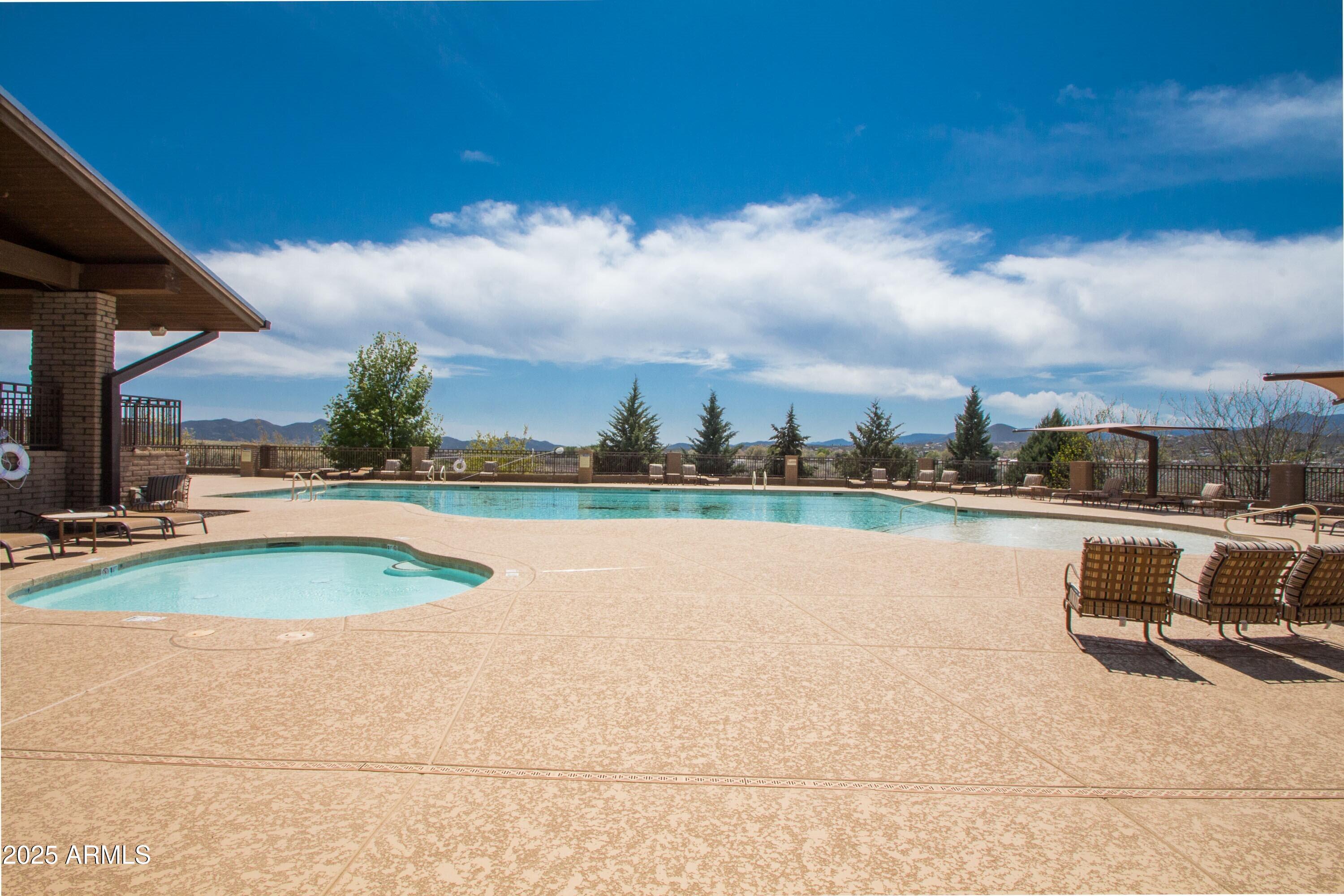 QUAILWOOD MEADOWS UNIT 4 - Residential