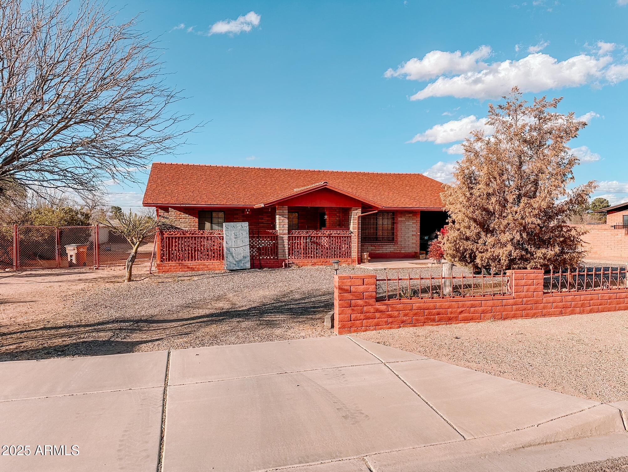 Listing image 1