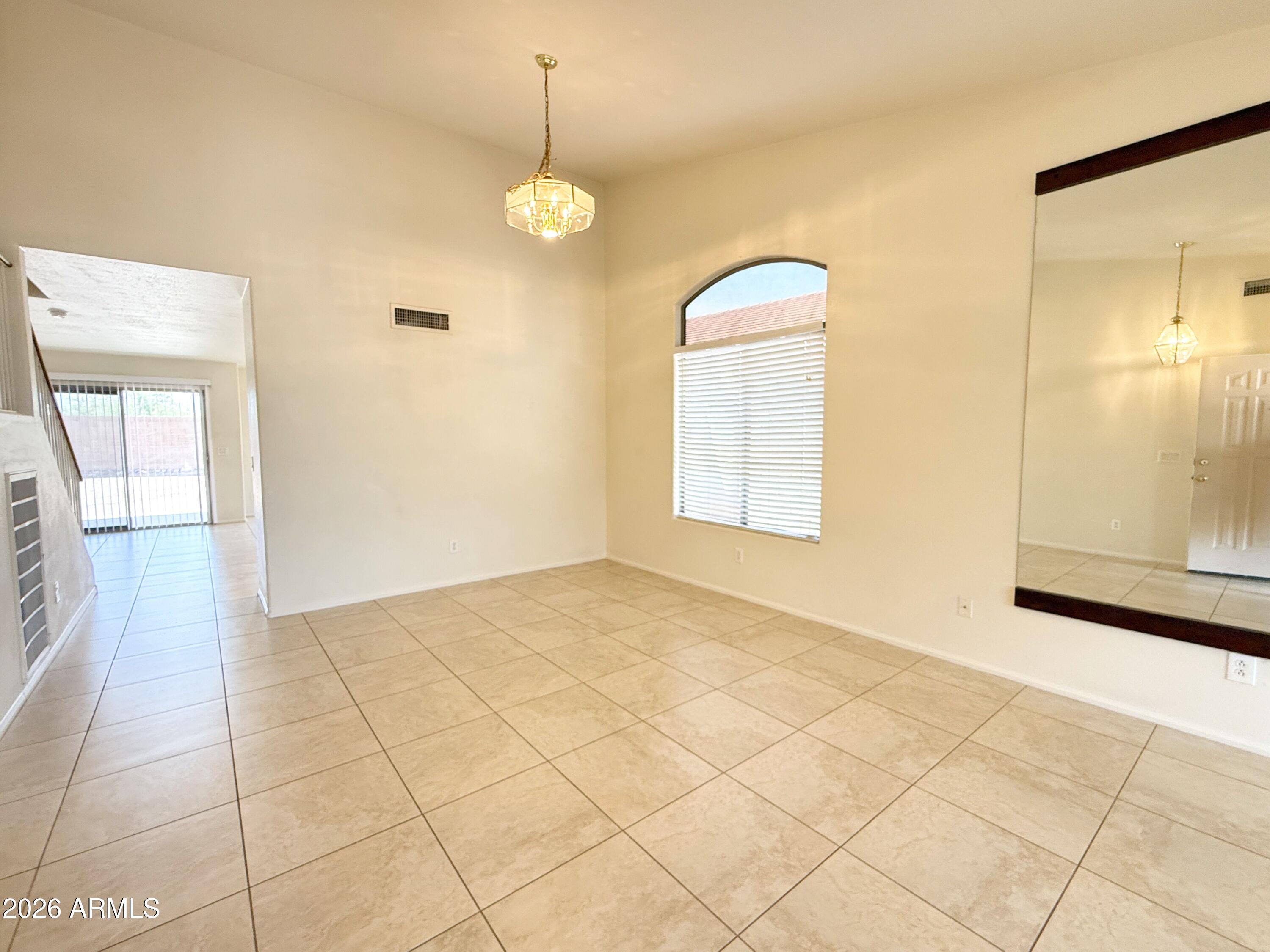 5322 N Ormondo Court