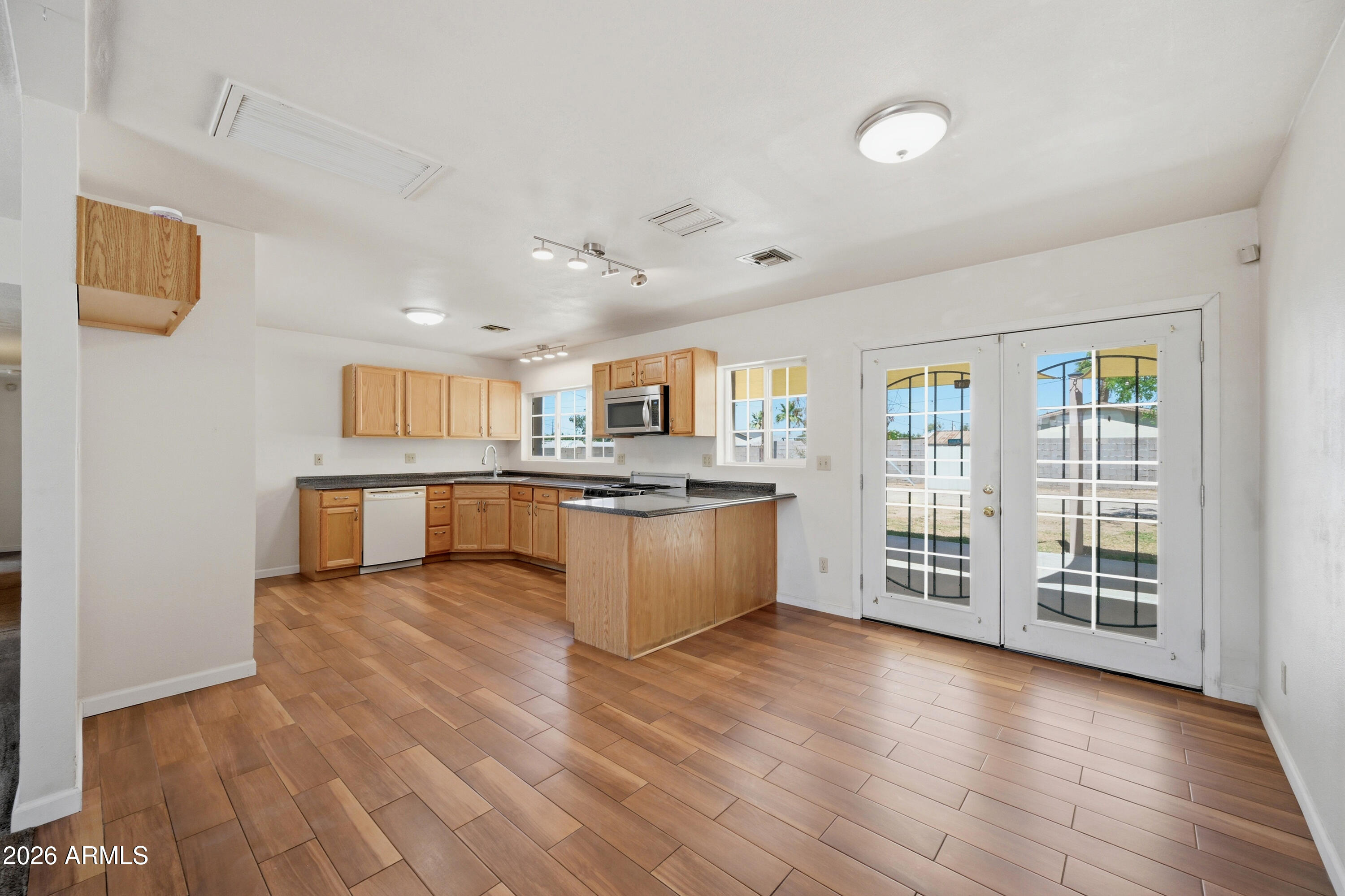 8311 S 9th Place 7401 So