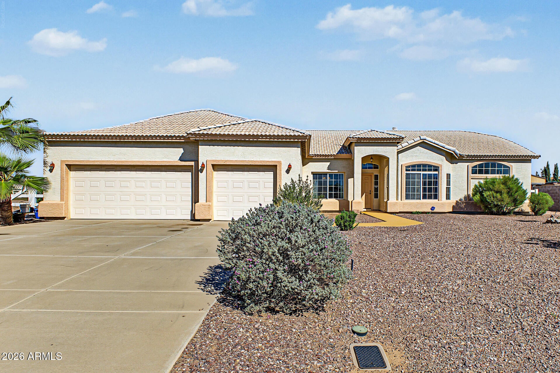 10606 W QUARTZ Drive