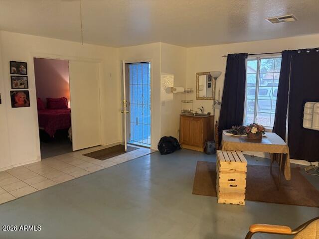 14463 W WENDOVER Drive