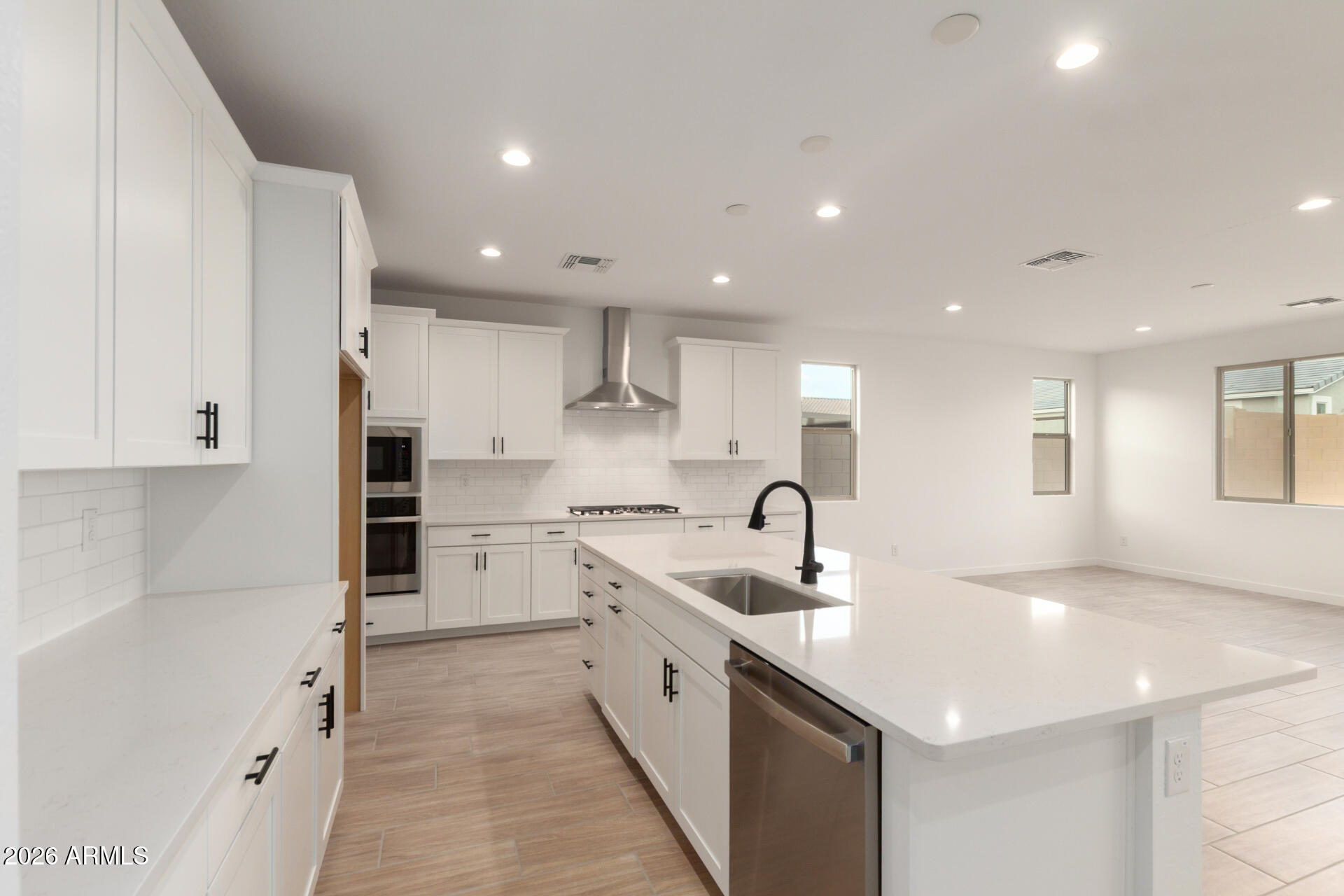 15782 W HACKAMORE Drive