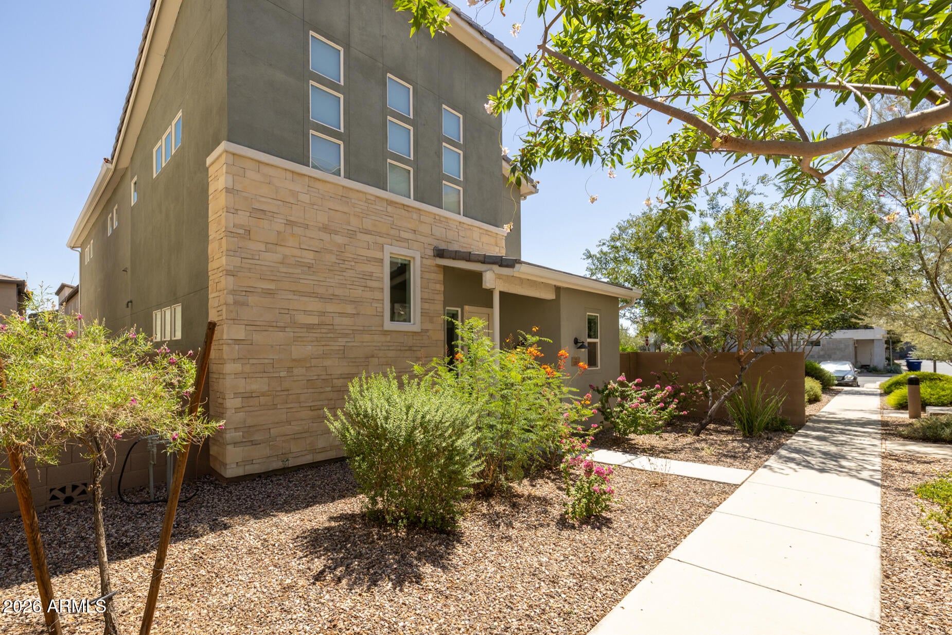1304 N ZANE Drive