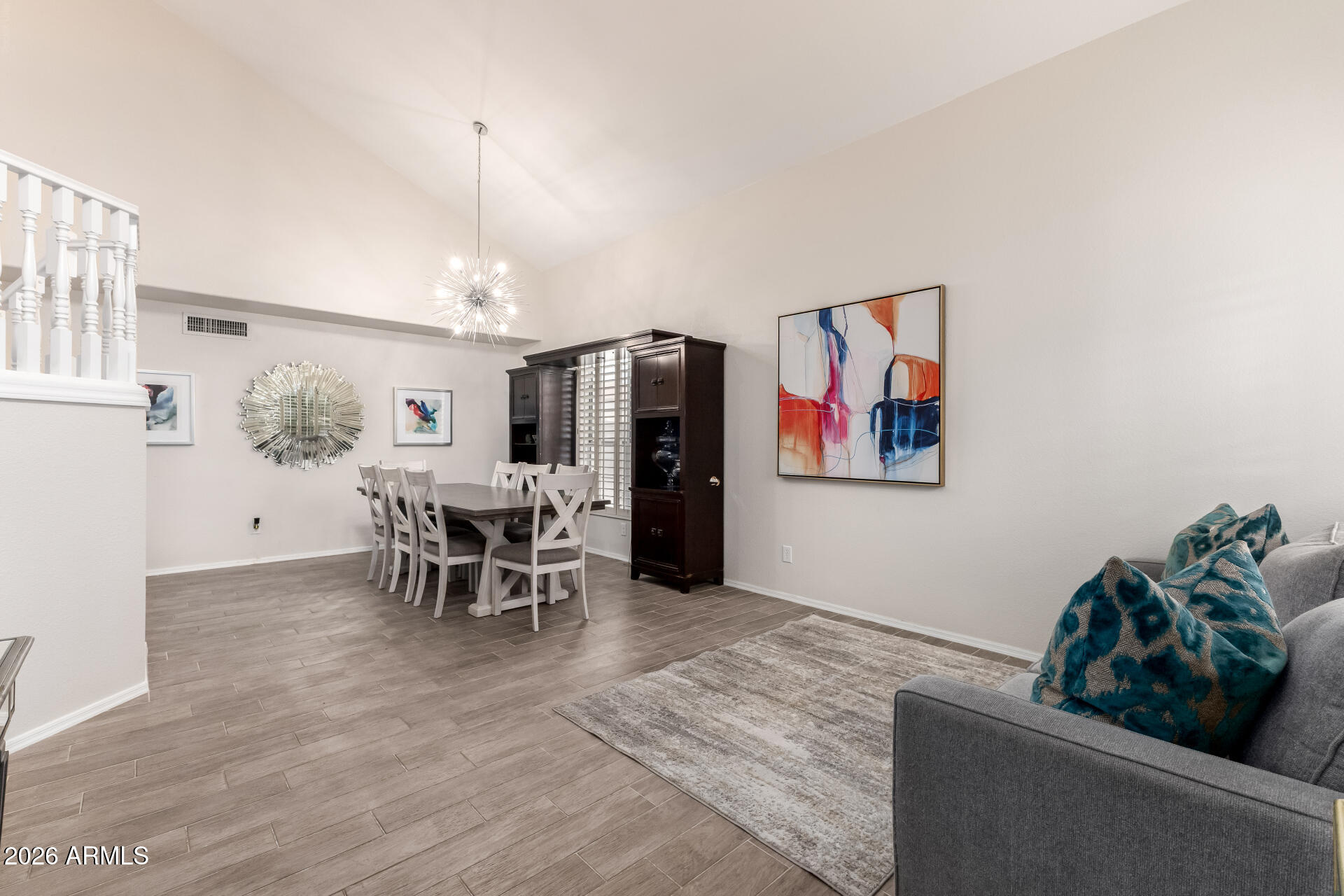 724 W SANDRA Terrace