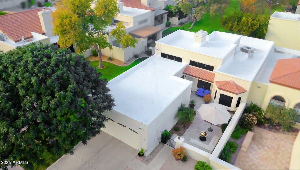 Photo of 1850 E Vinedo Lane, Tempe, AZ 85284 (MLS # 6955941)