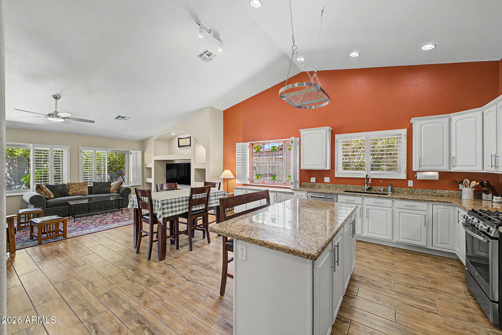 1262 S SUNNYVALE --