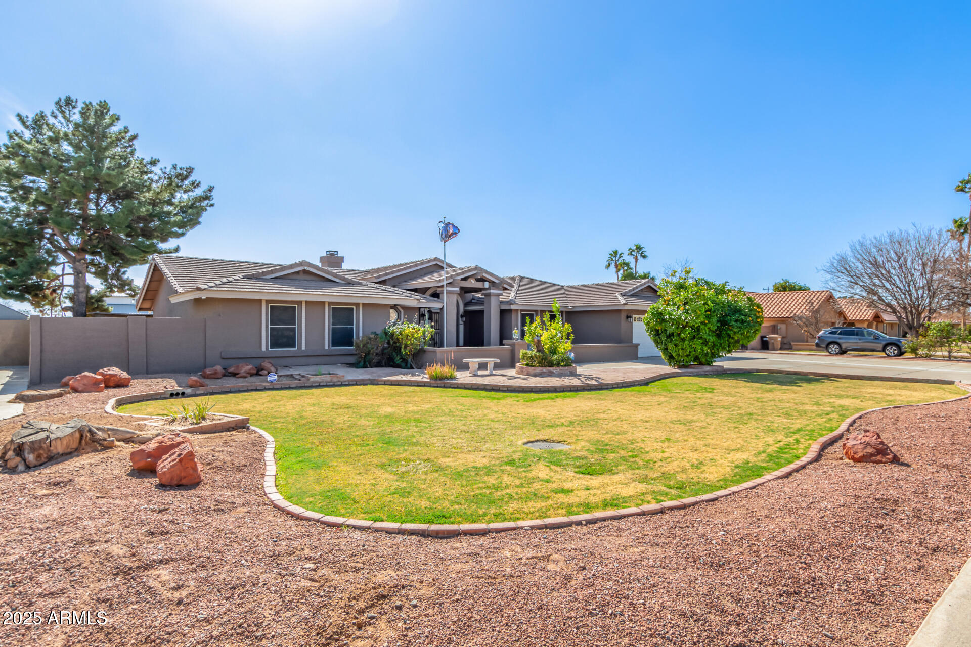 8621 W VIA MONTOYA Drive