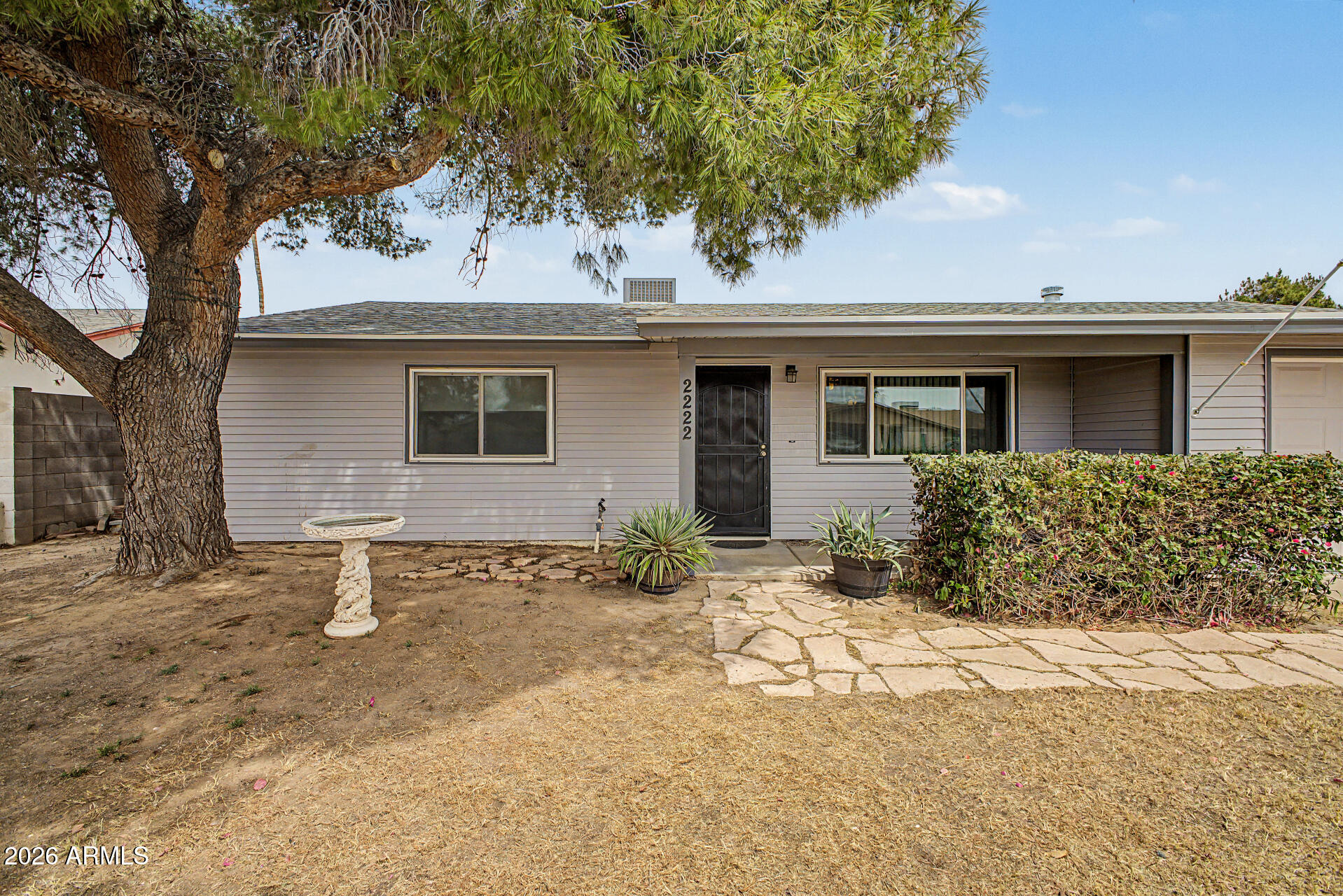 2222 E MARCONI Avenue