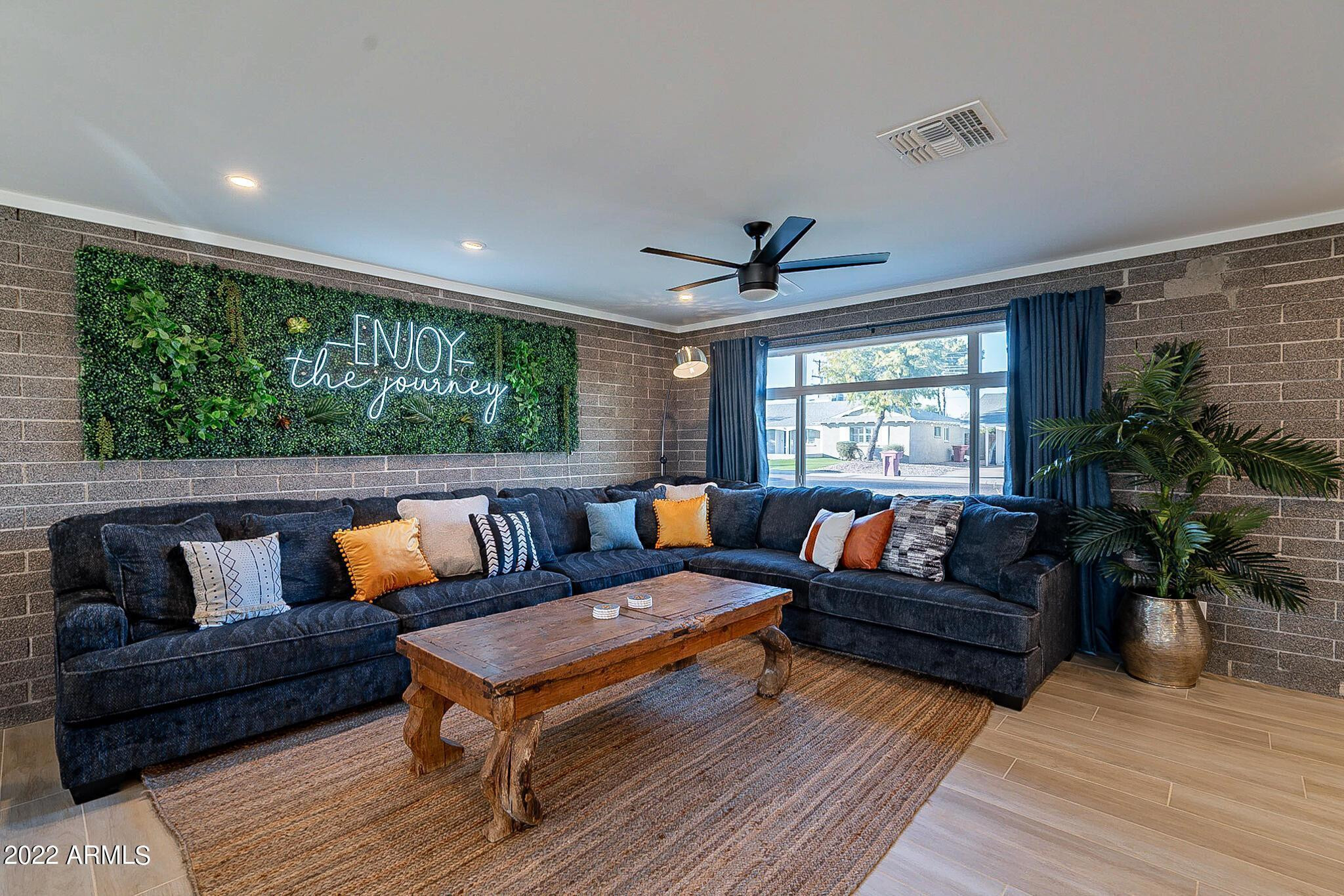 7535 E Princeton Avenue